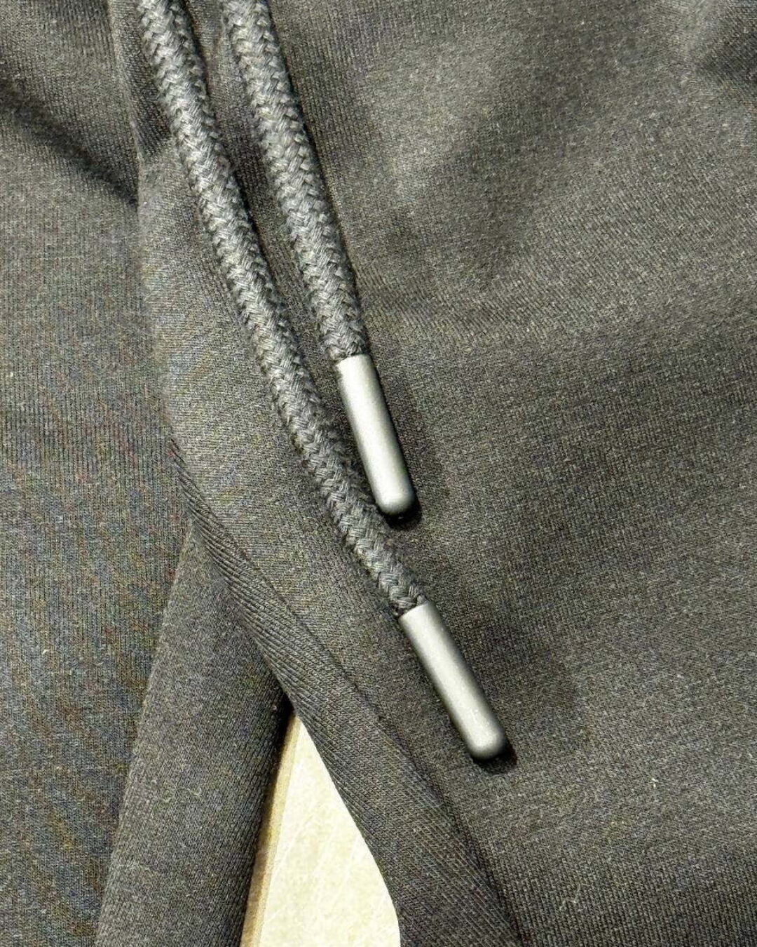 Спортивные штаны Fear Of God — изображение 9