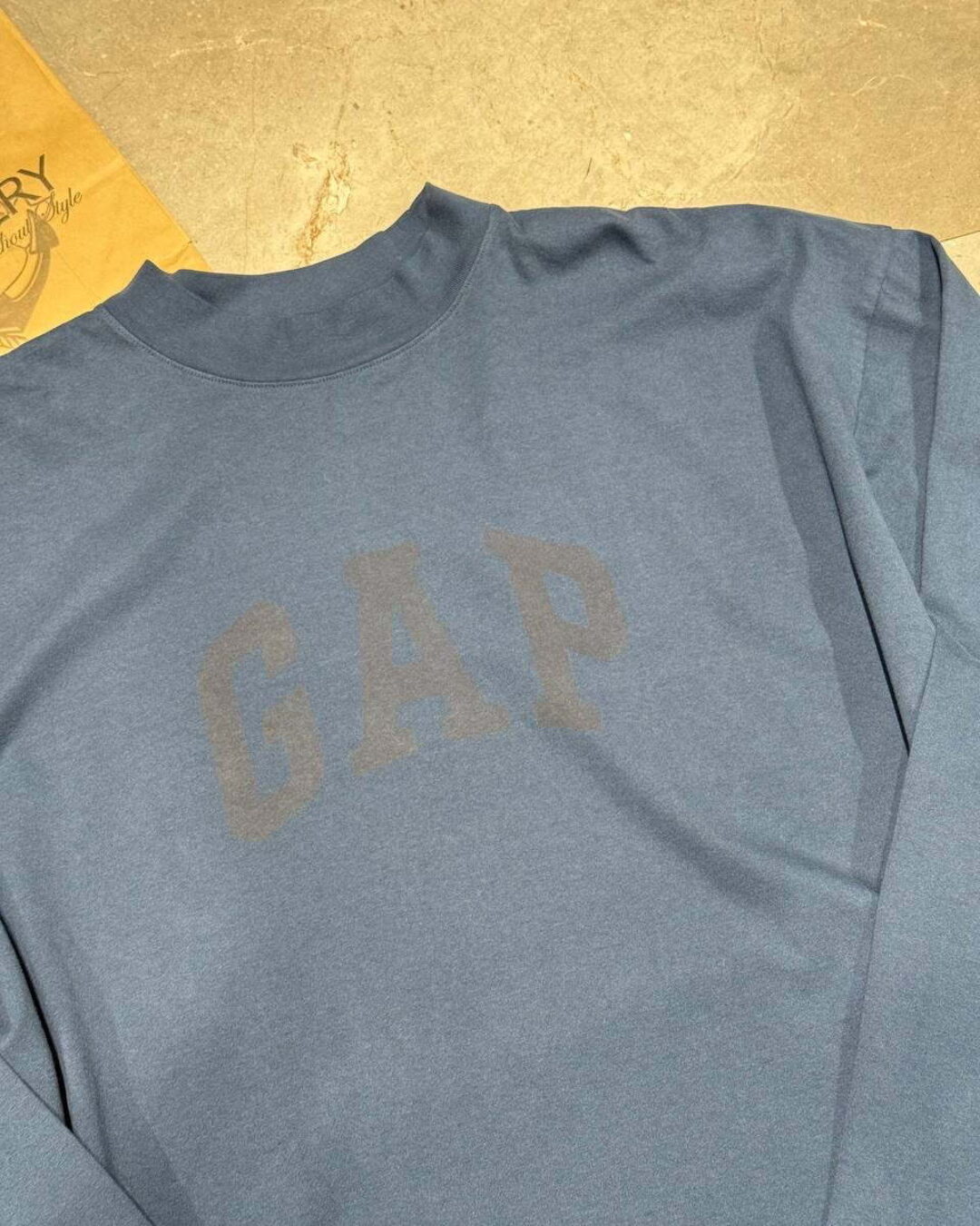 Кофта Gap x Yeezy — изображение 3