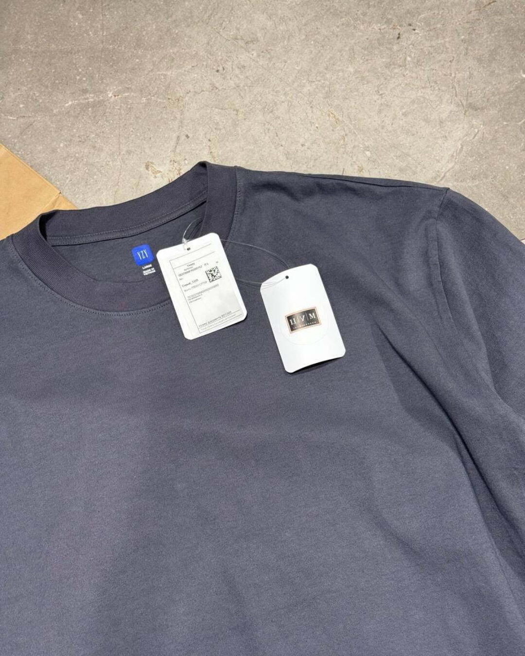 Футболка Gap x Yeezy — изображение 3