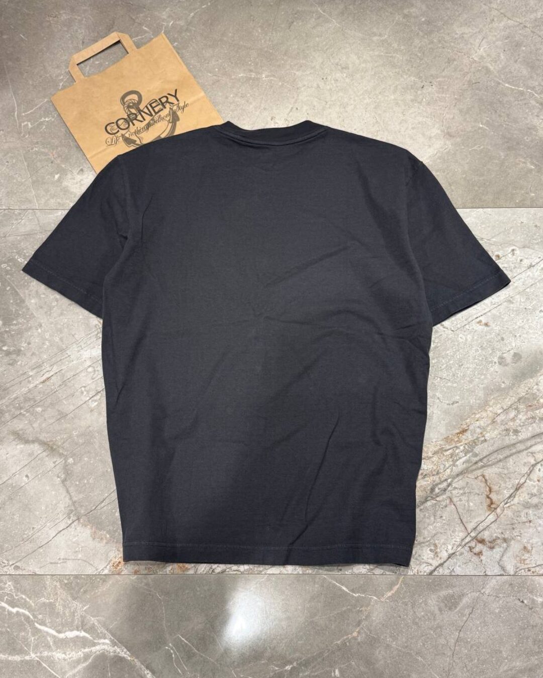 Футболка Gap x Yeezy — изображение 2