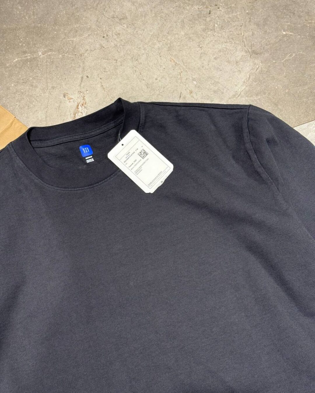 Футболка Gap x Yeezy — изображение 3