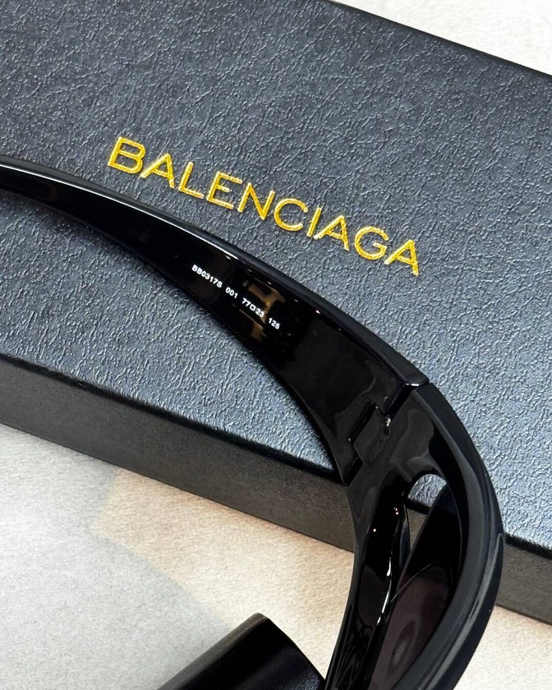 Очки Balenciaga — изображение 8