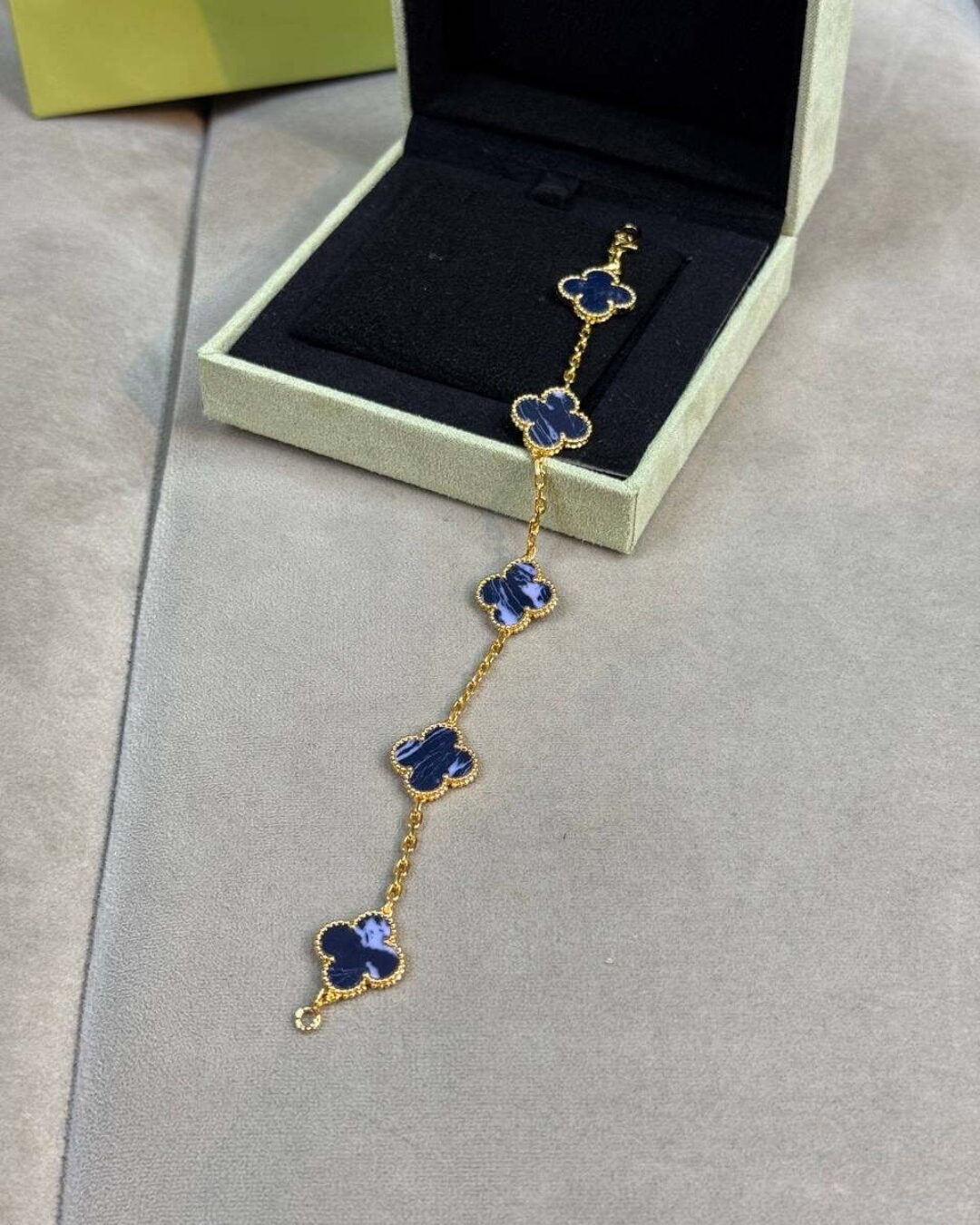 Браслет Van Cleef & Arpels Vintage Alhambra Gold/Blue — изображение 7