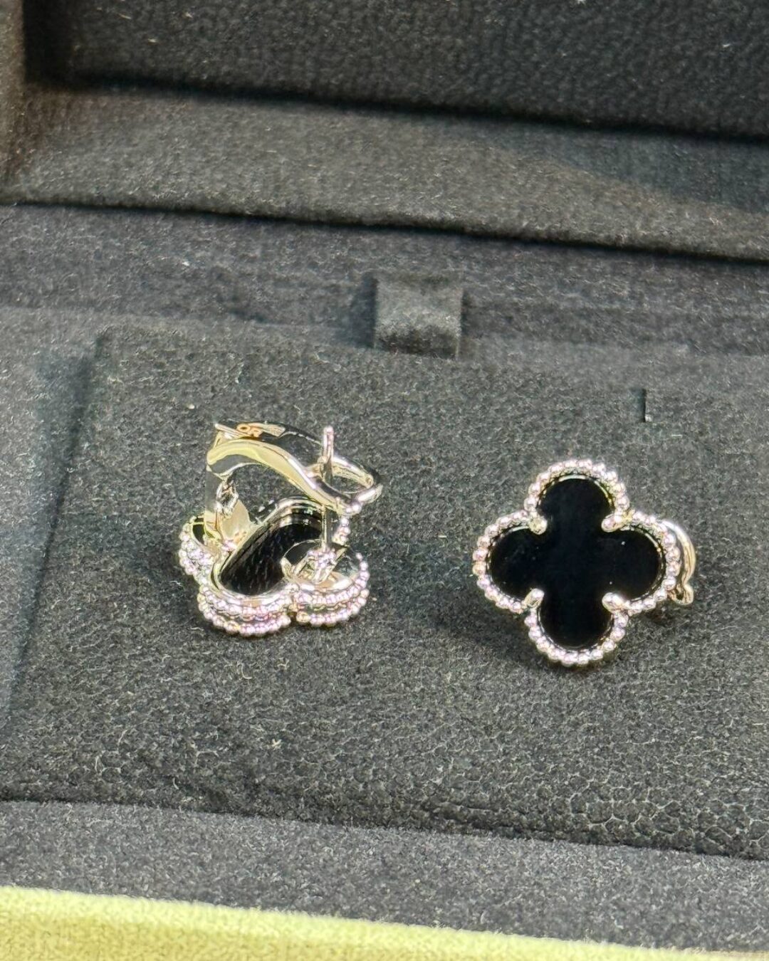 Серьги Van Cleef & Arpels Vintage Alhambra (Silver/Black) — изображение 8