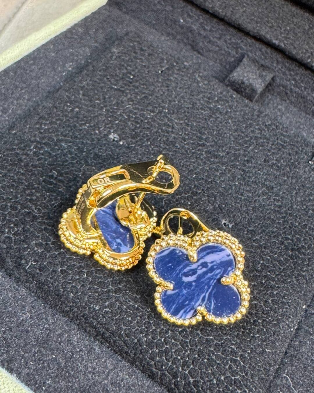 Серьги Van Cleef & Arpels Vintage Alhambra (Gold/Blue) — изображение 8