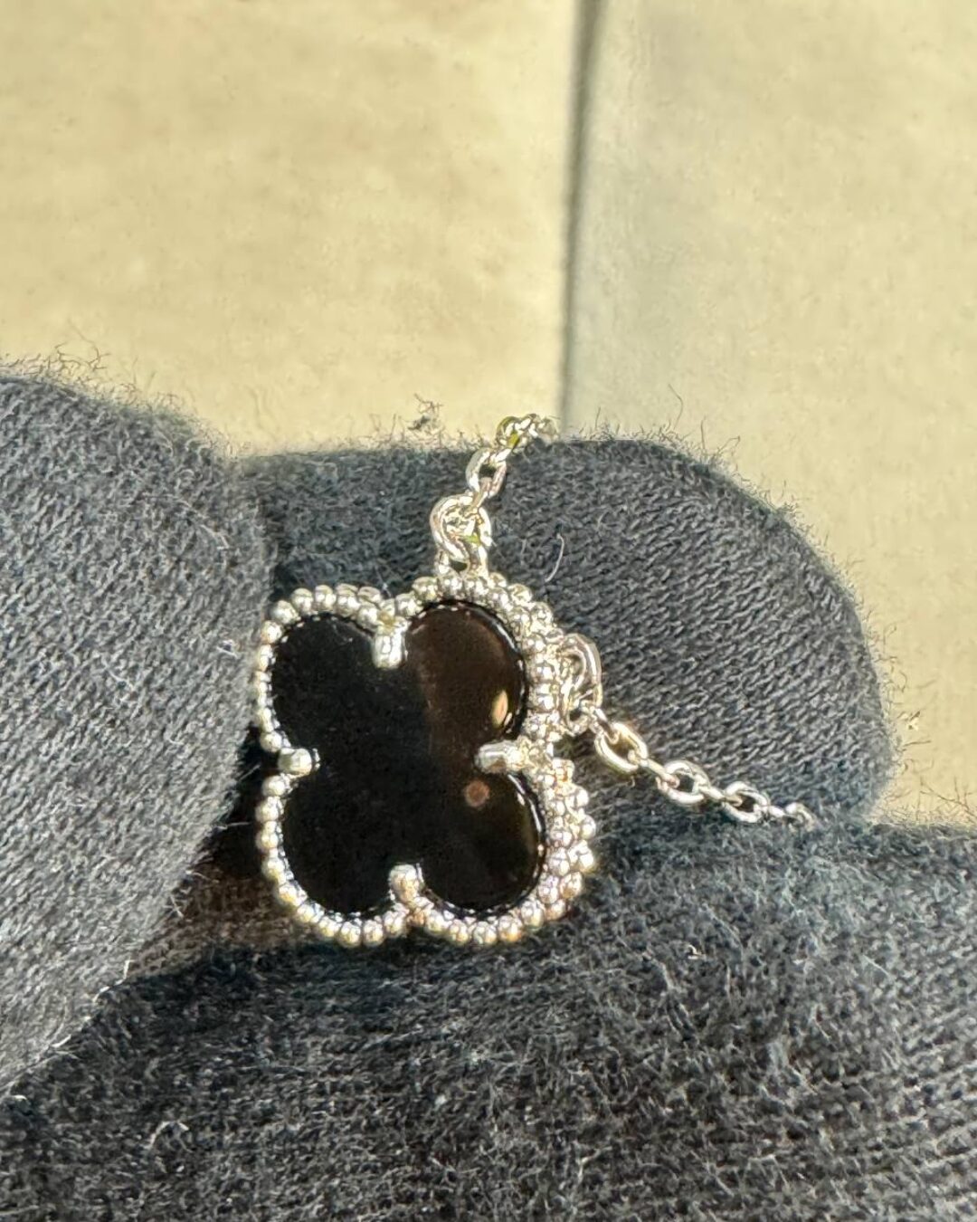 Колье Van Cleef & Arpels Vintage Alhambra (Silver/Black/Mono) — изображение 3
