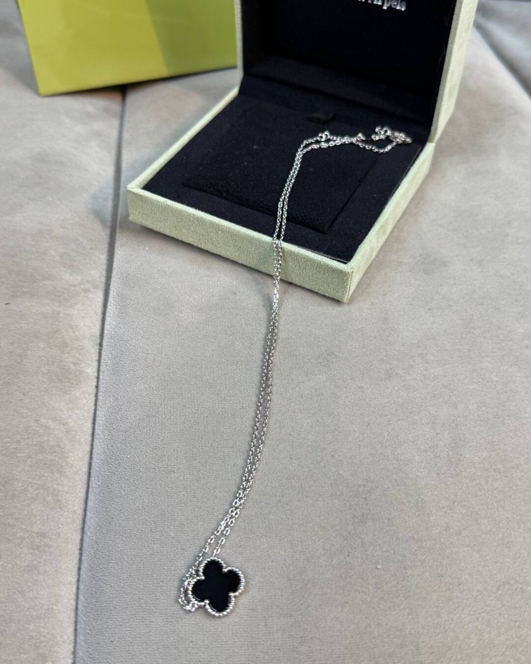 Колье Van Cleef & Arpels Vintage Alhambra (Silver/Black/Mono) — изображение 8