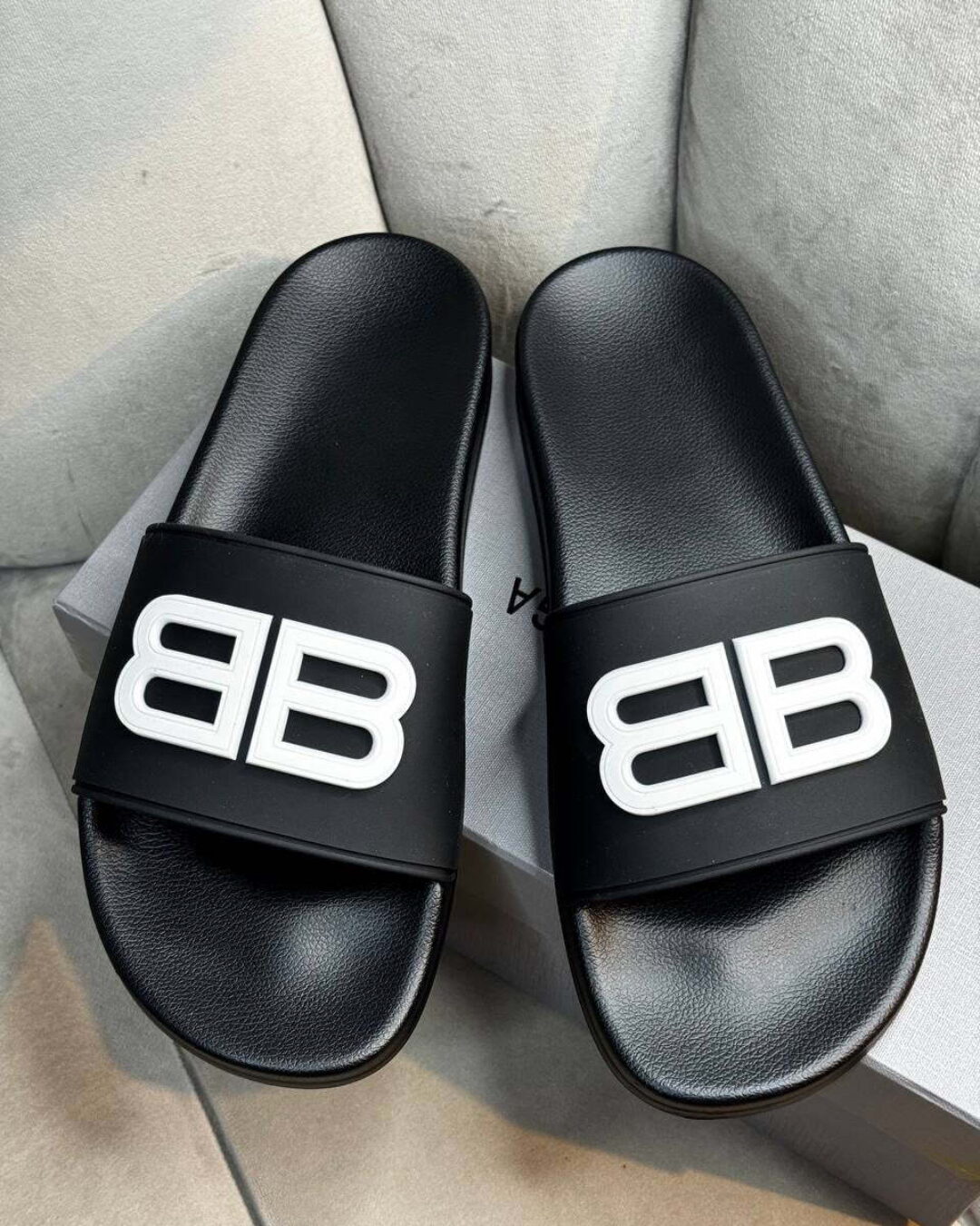 Тапки Balenciaga — изображение 2