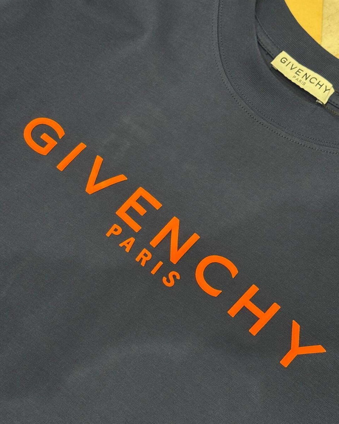 Футболка Givenchy — изображение 7
