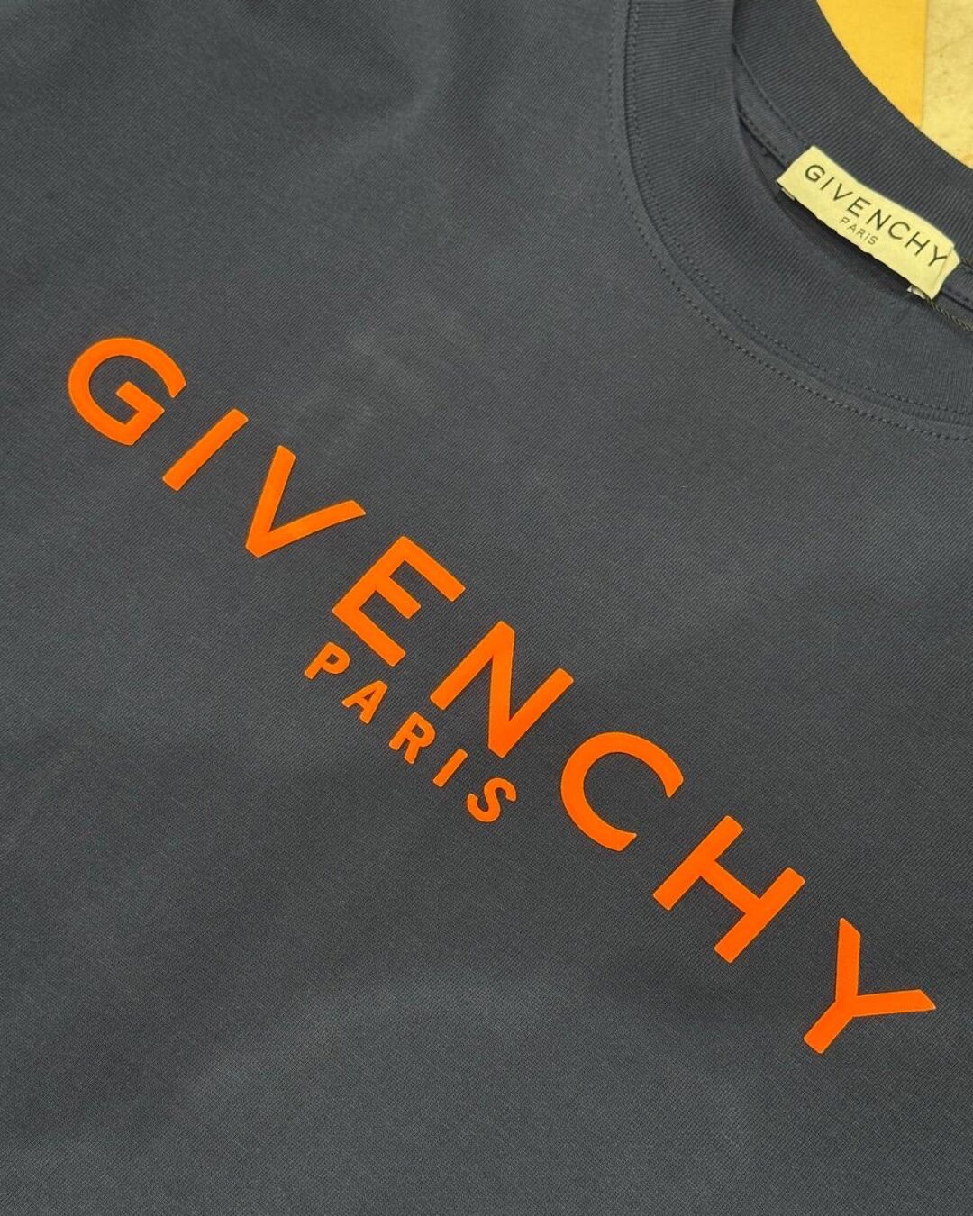Футболка Givenchy — изображение 7