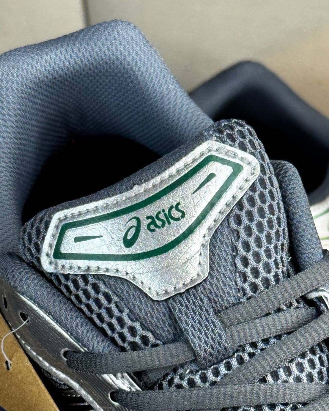 Кроссовки Asics Gel Kayano 14 — изображение 6