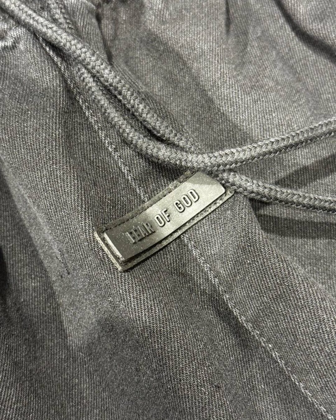 Джинсы Fear of God — изображение 3
