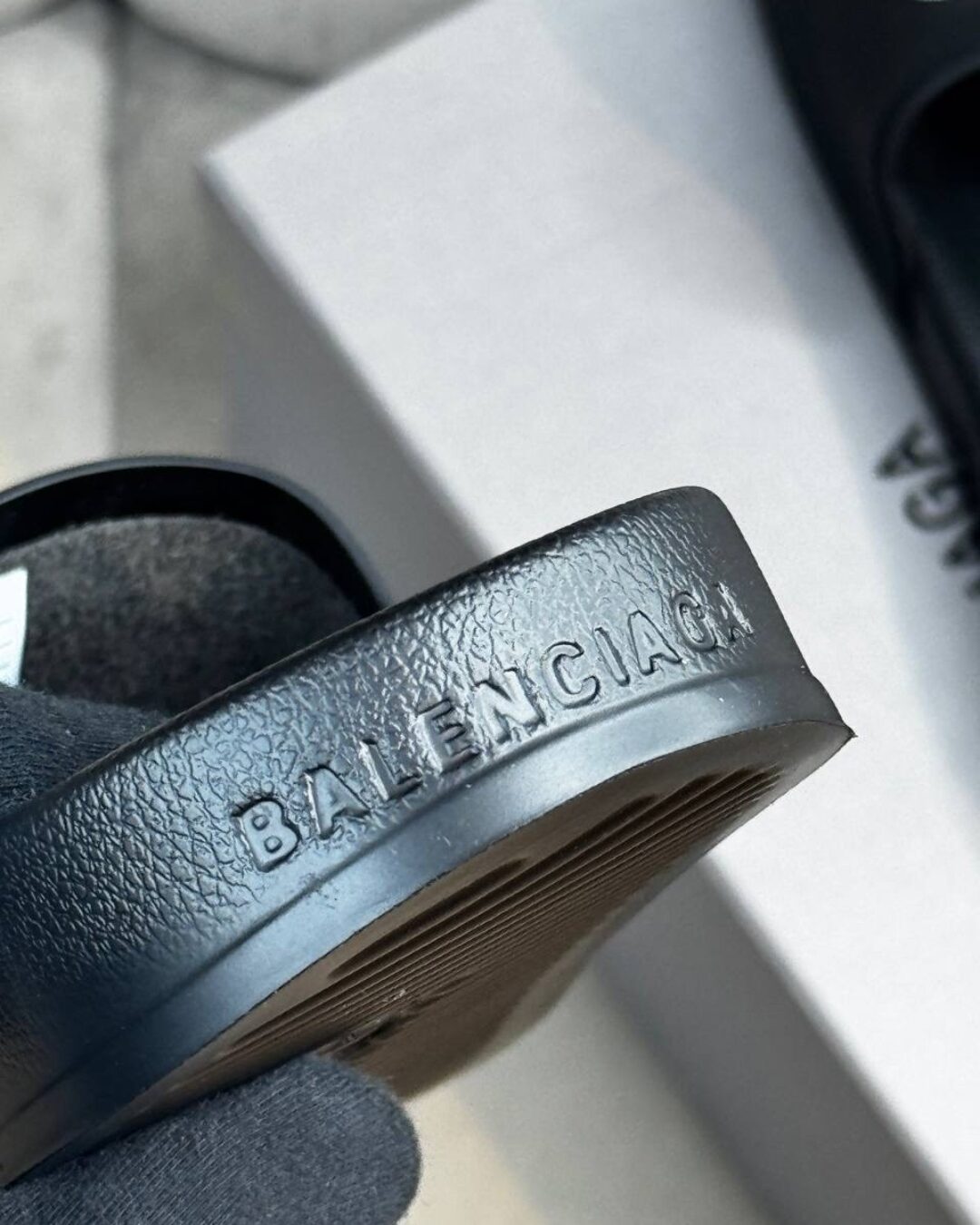 Тапки Balenciaga — изображение 9