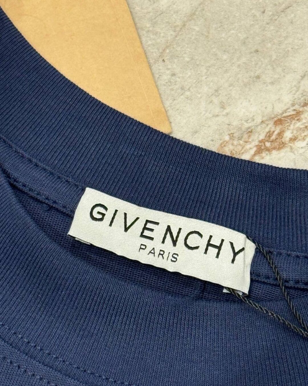Футболка Givenchy — изображение 4