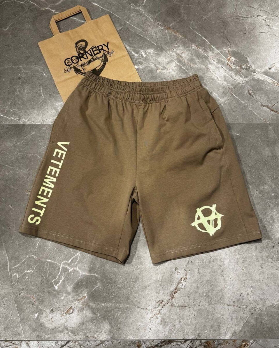 Шорты Vetements — изображение 2