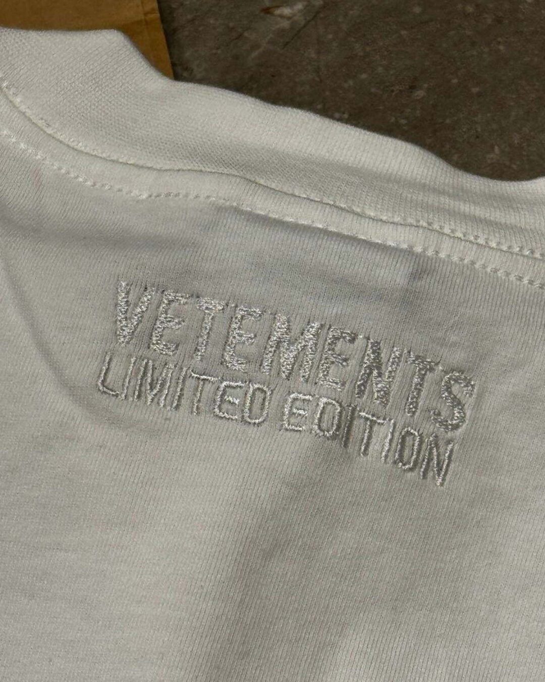 Футболка Vetements No Posts Yet — изображение 9