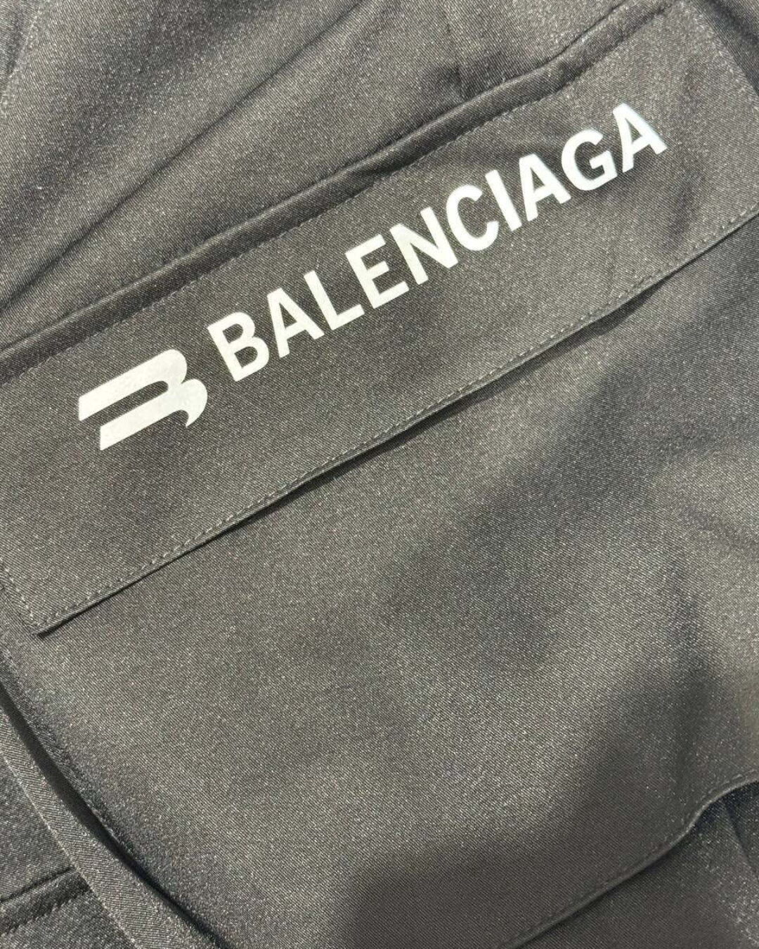 Штаны Balenciaga — изображение 5