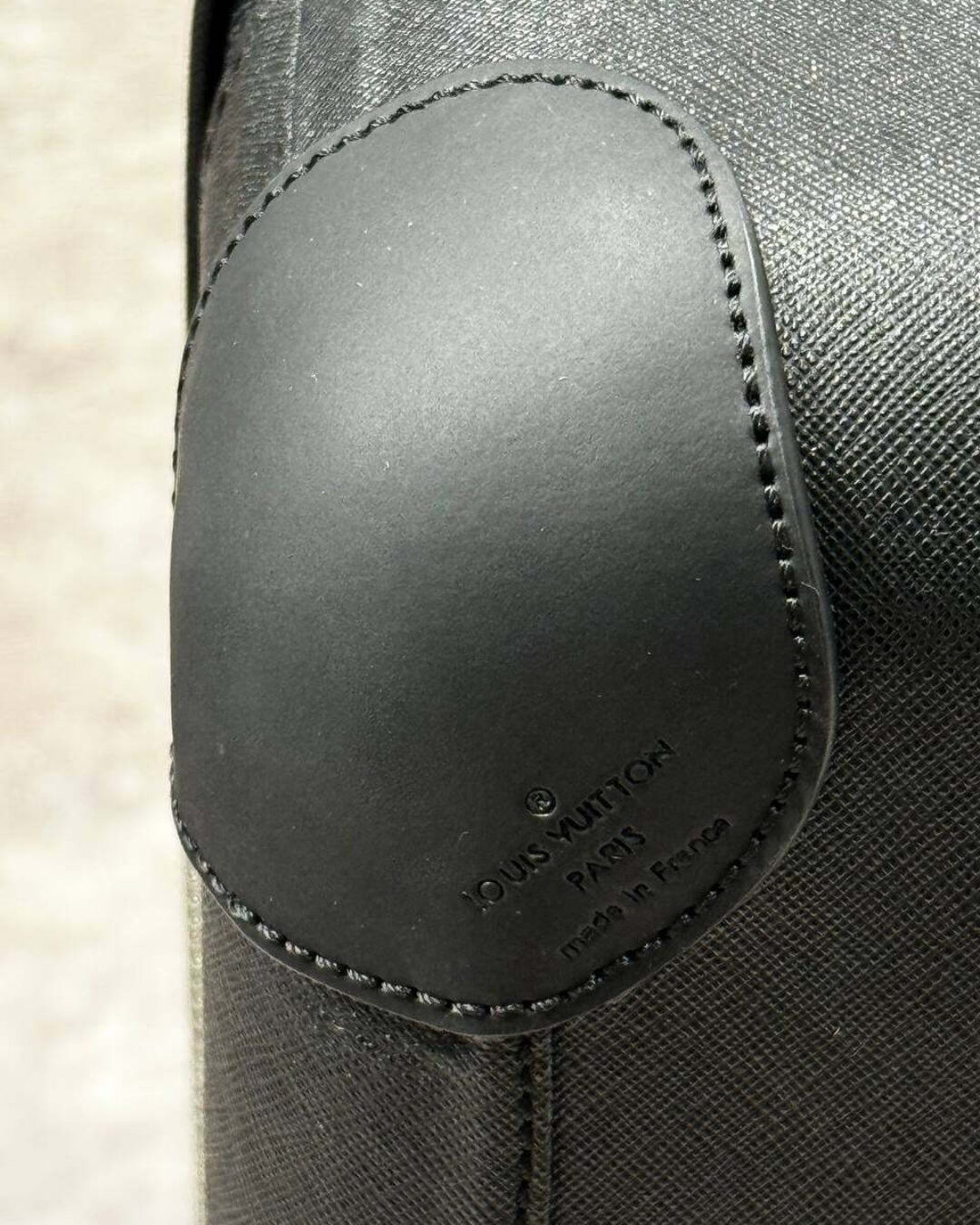 Чемодан Louis Vuitton — изображение 4