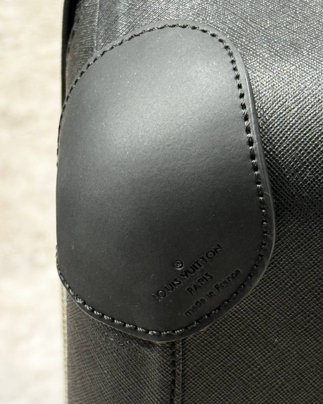 Чемодан Louis Vuitton — изображение 4