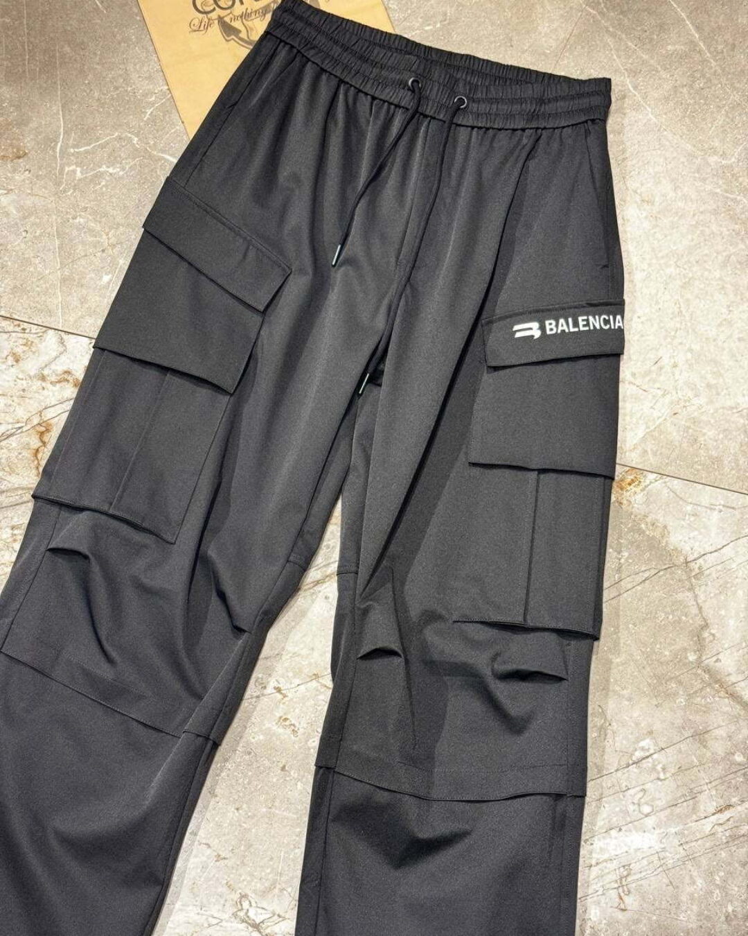 Штаны Balenciaga — изображение 7