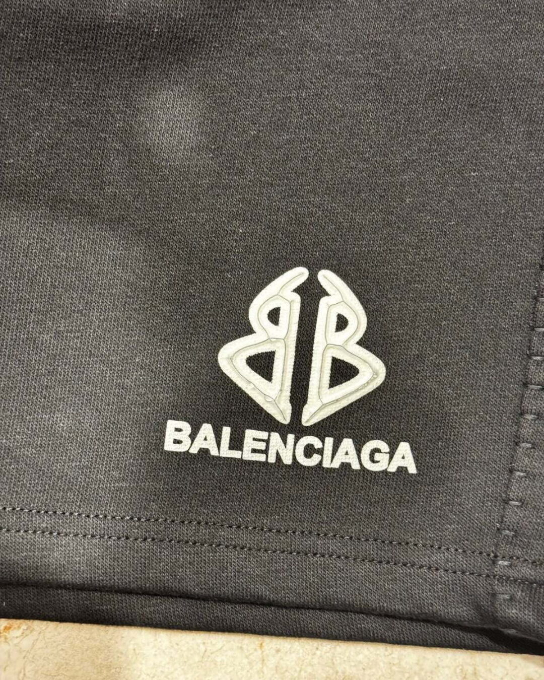 Шорты Balenciaga — изображение 7