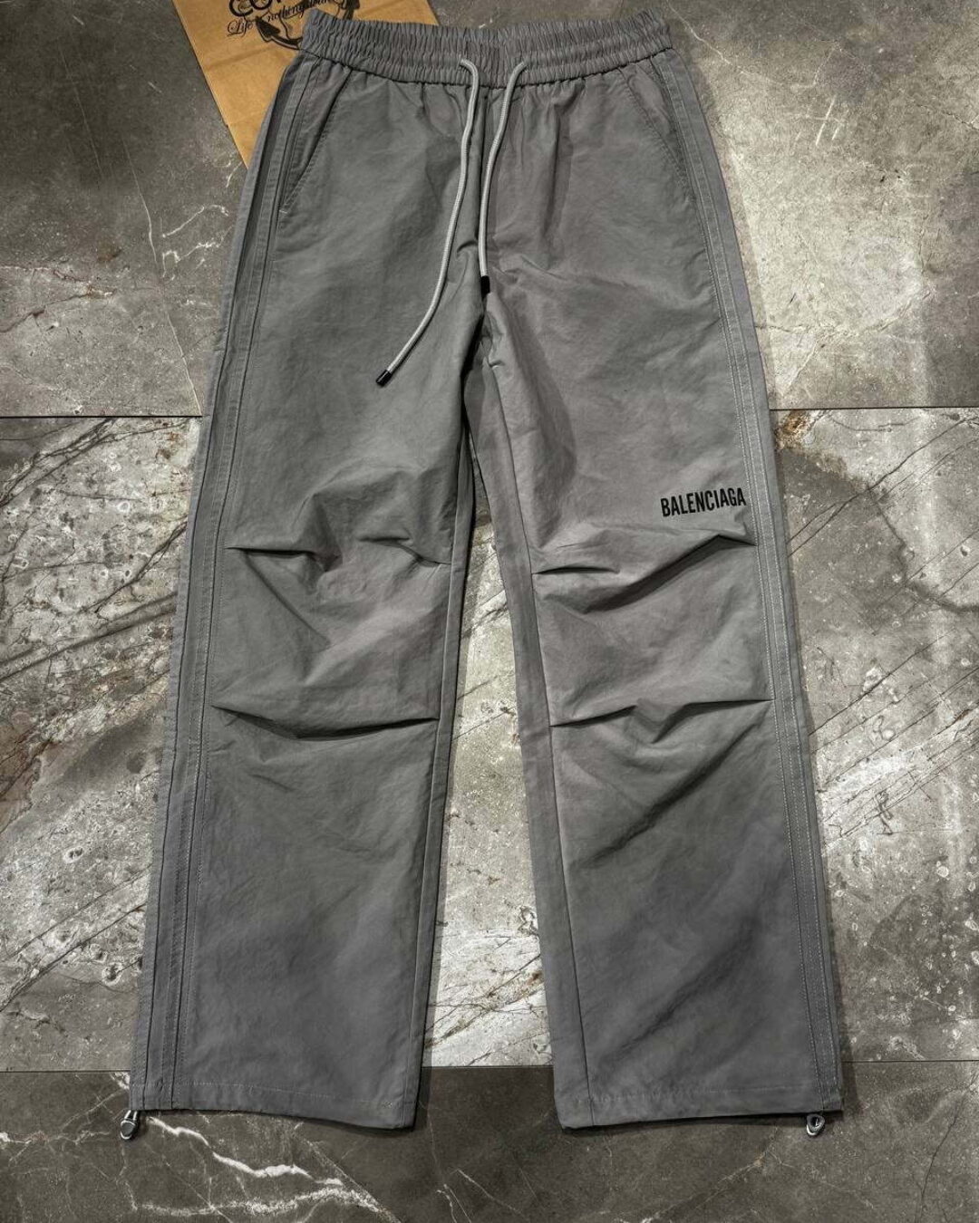 Штаны Balenciaga — изображение 2