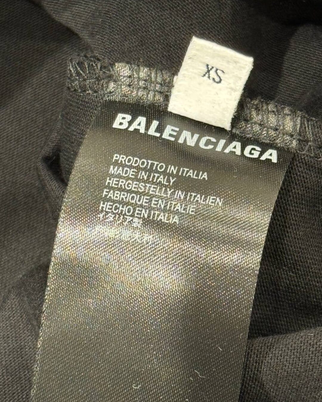 Футболка Balenciaga — изображение 9