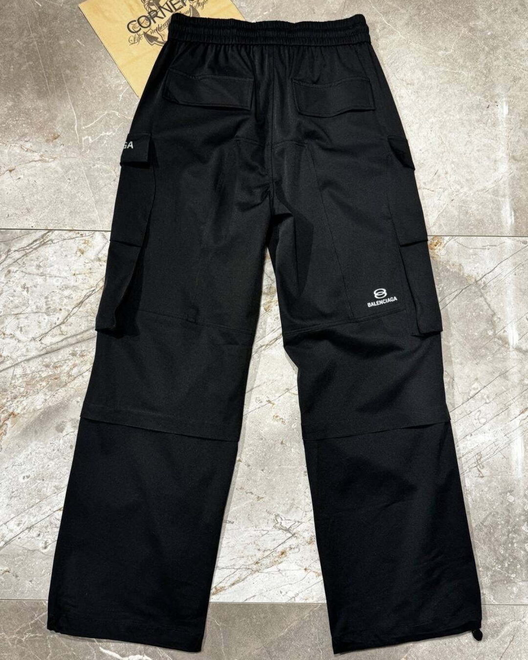 Штаны Balenciaga — изображение 3