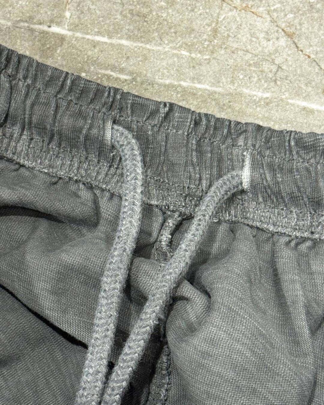 Штаны Maison Mihara — изображение 9