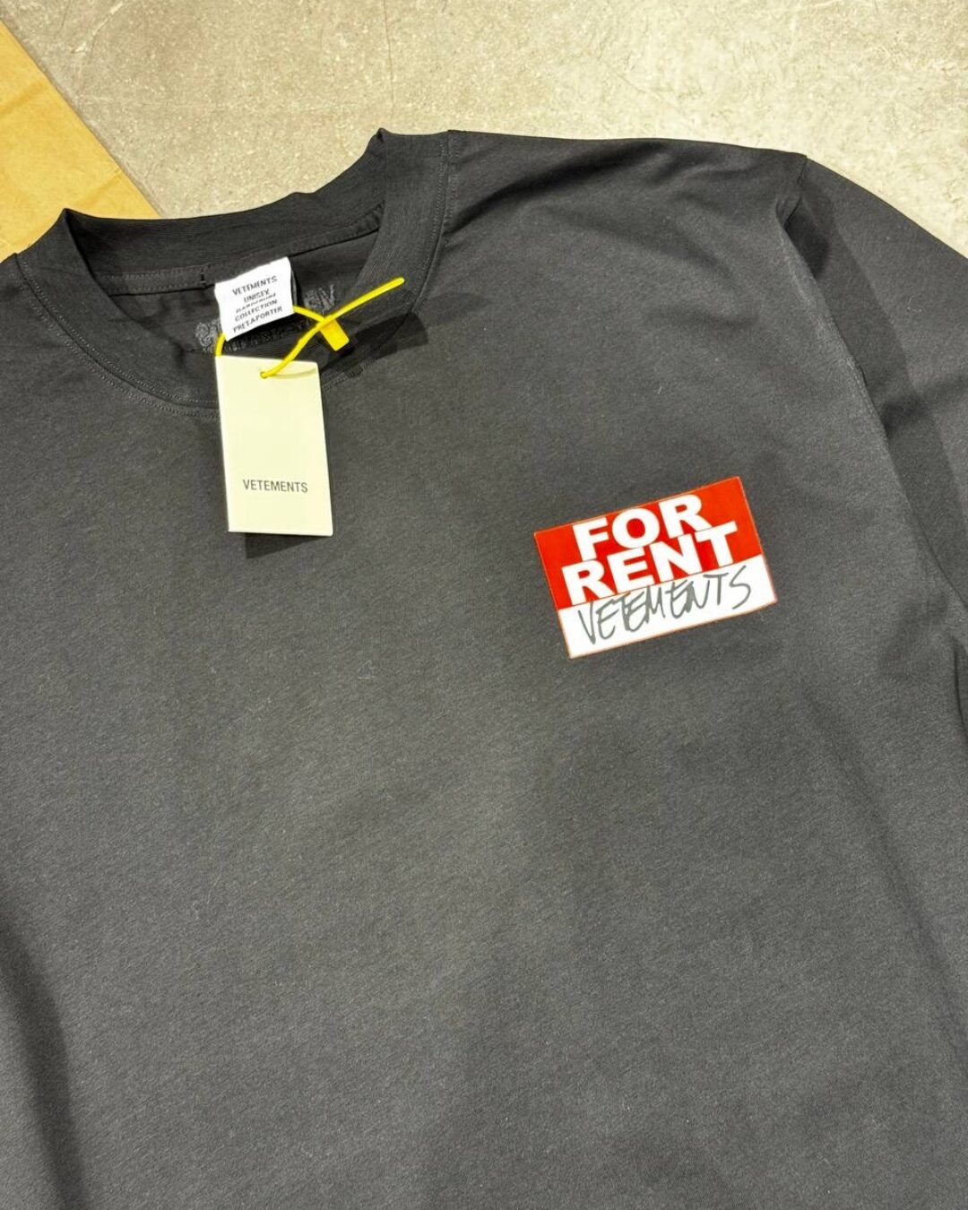 Футболка Vetements — изображение 5