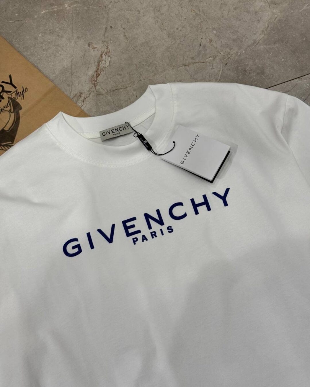 Футболка Givenchy — изображение 5