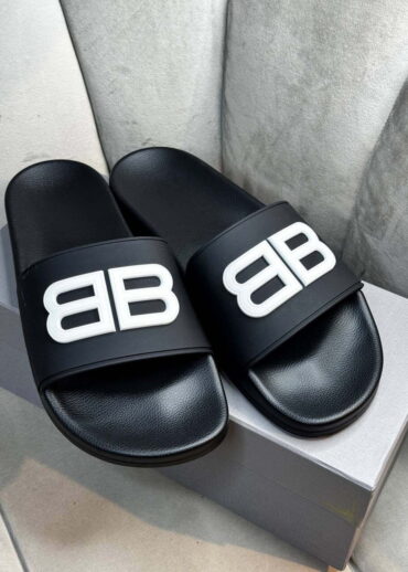Тапки Balenciaga