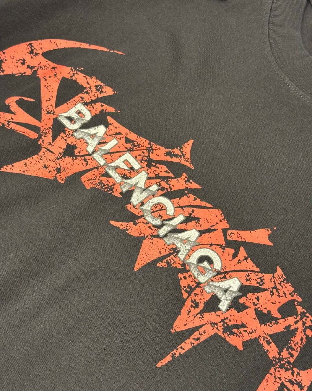 Футболка Balenciaga — изображение 4