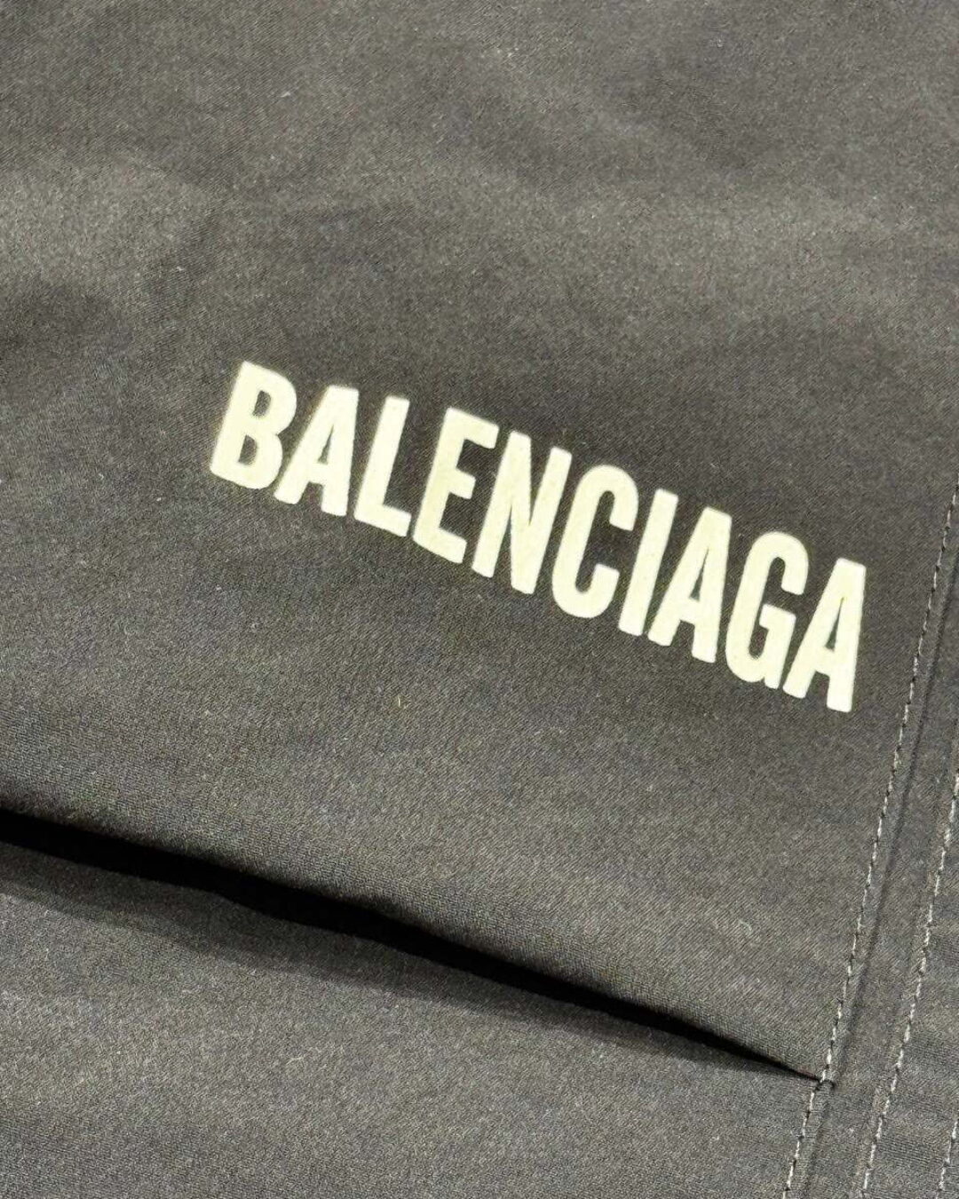Штаны Balenciaga — изображение 6