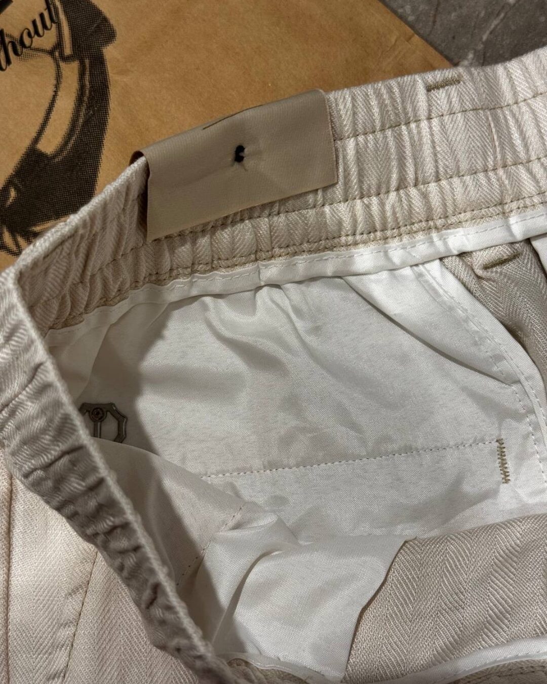 Льняные штаны Brunello Cucinelli — изображение 6