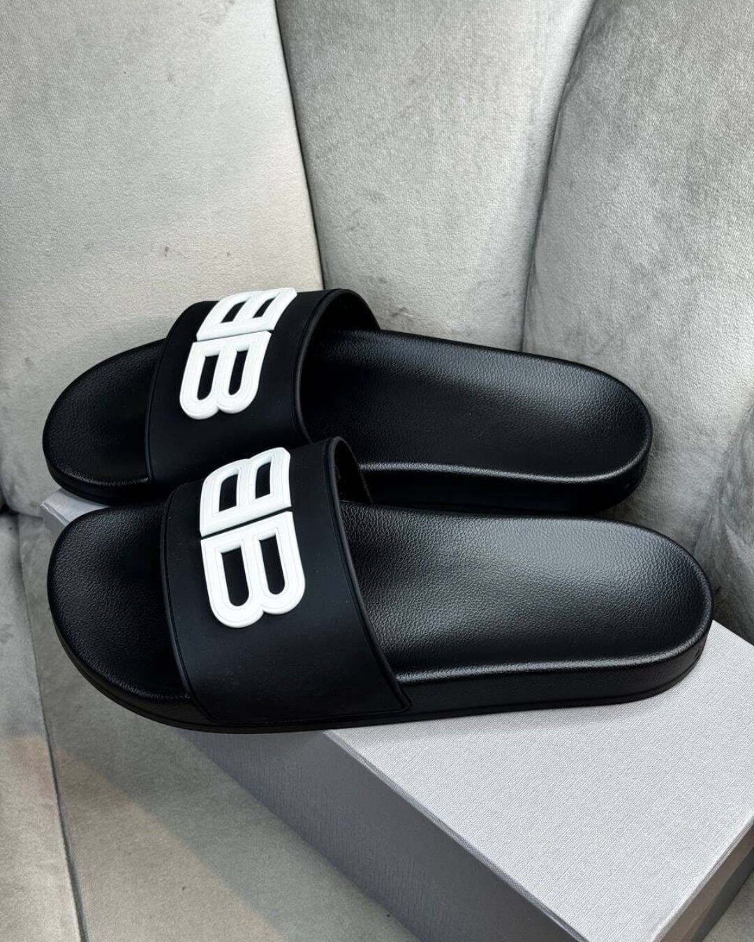 Тапки Balenciaga — изображение 3