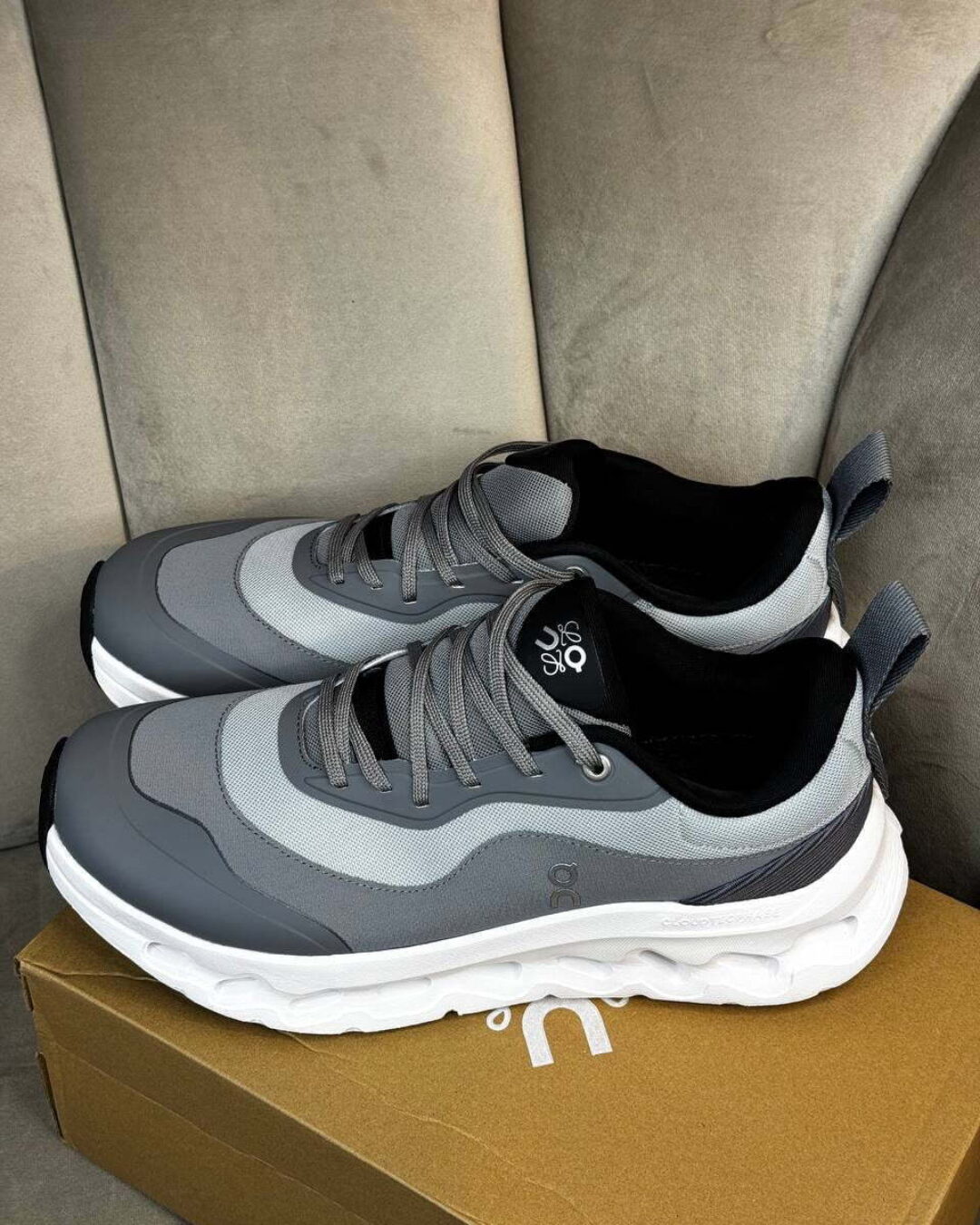 Кроссовки Loewe — изображение 5