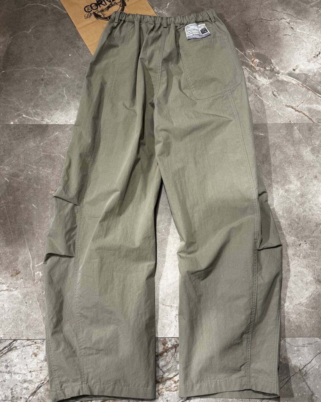 Штаны Maison Mihara — изображение 3