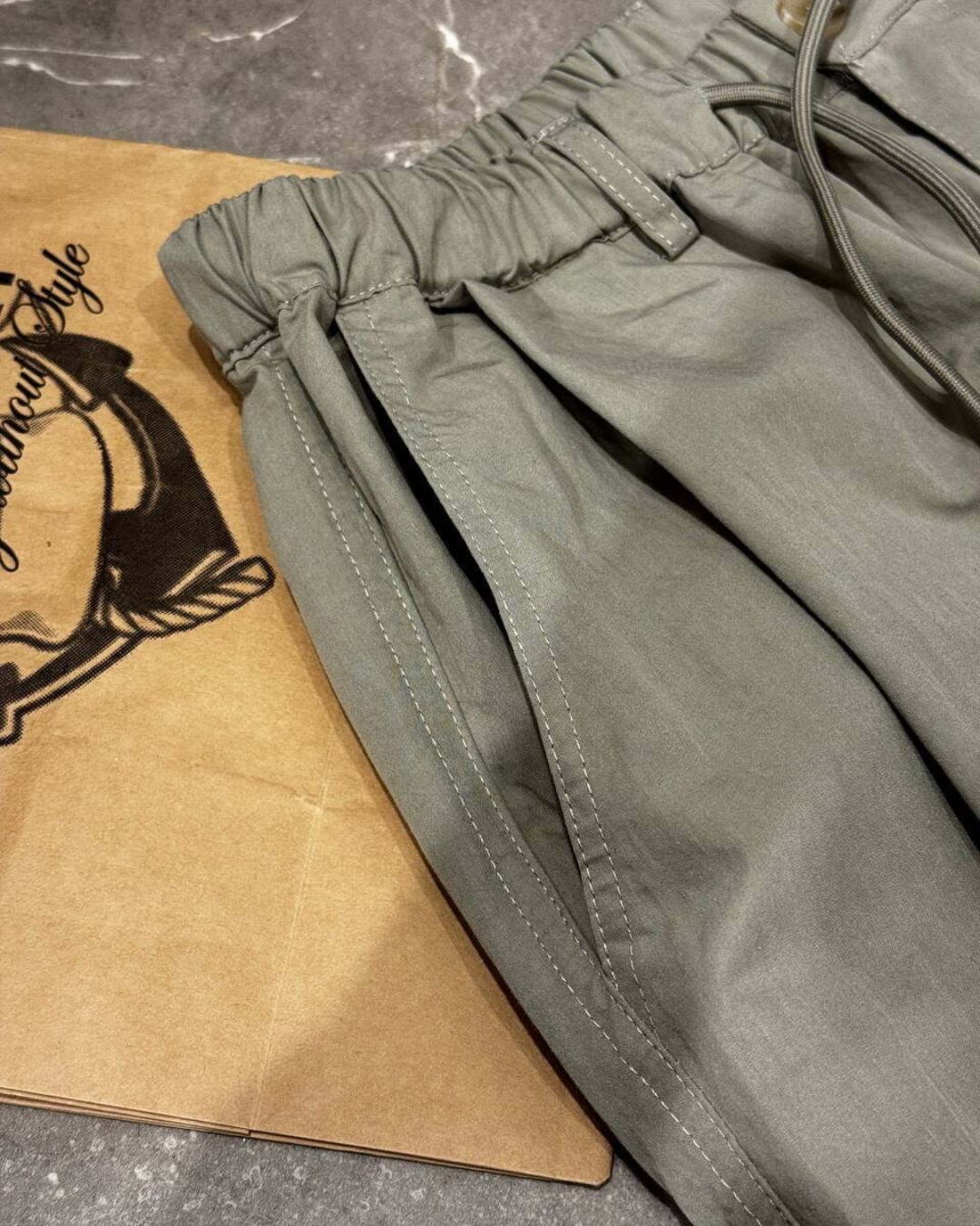 Штаны Maison Mihara — изображение 9