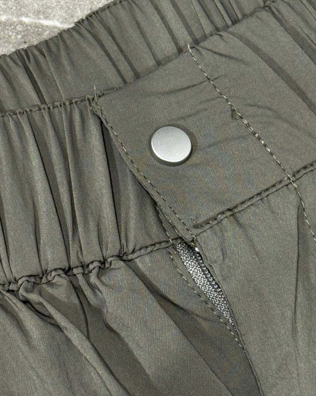 Штаны Maison Mihara — изображение 9