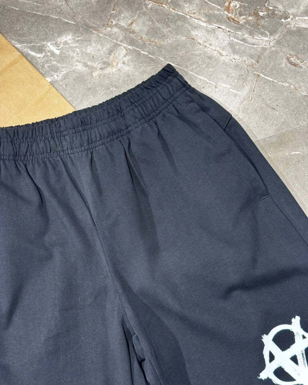 Шорты Vetements — изображение 4