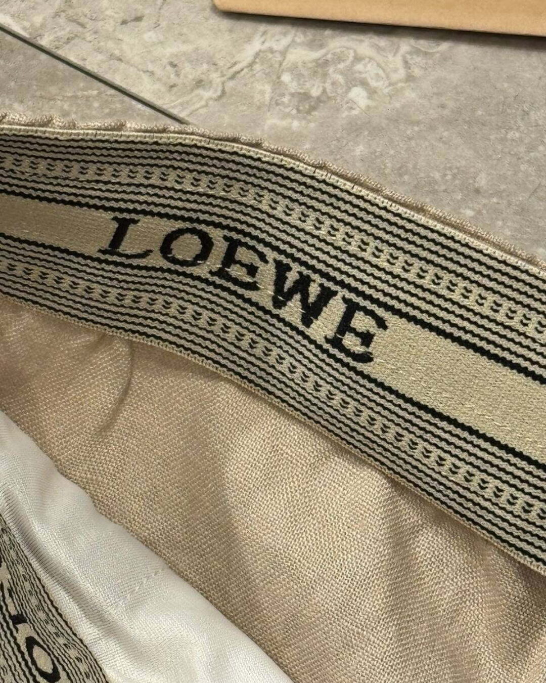 Льняные штаны Loewe — изображение 6