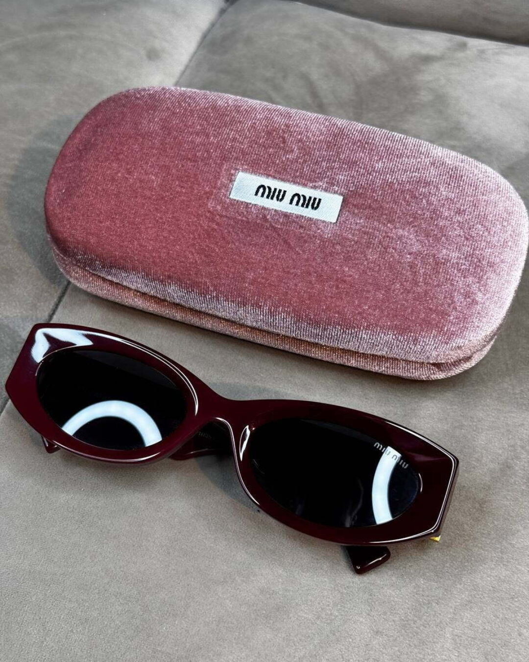 Очки Miu Miu — изображение 9