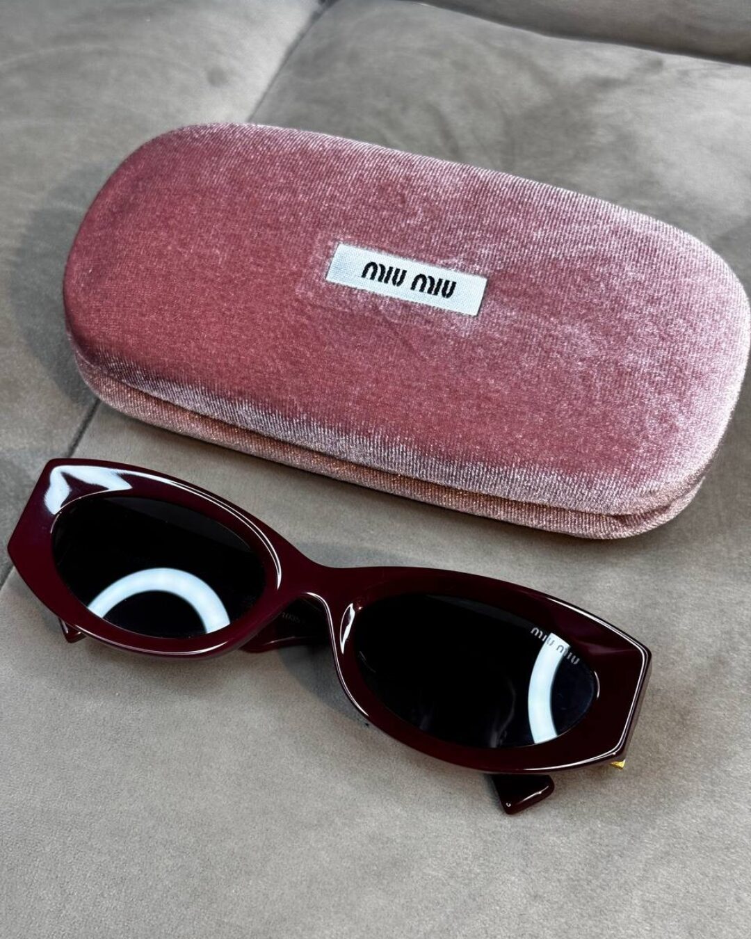 Очки Miu Miu — изображение 9