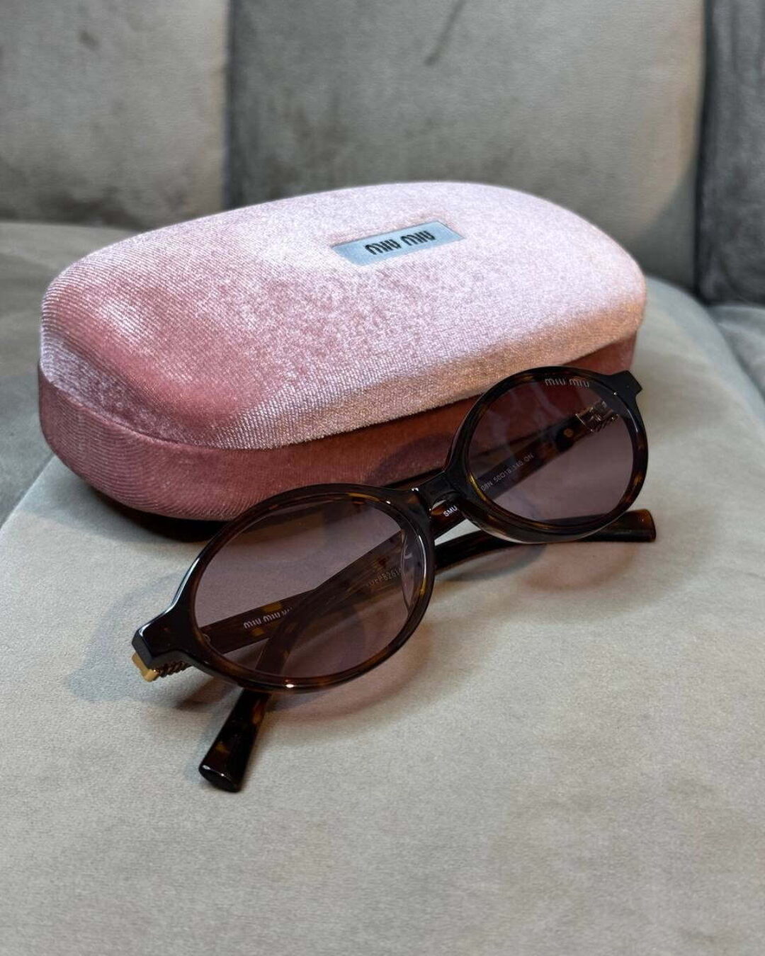 Очки Miu Miu — изображение 9