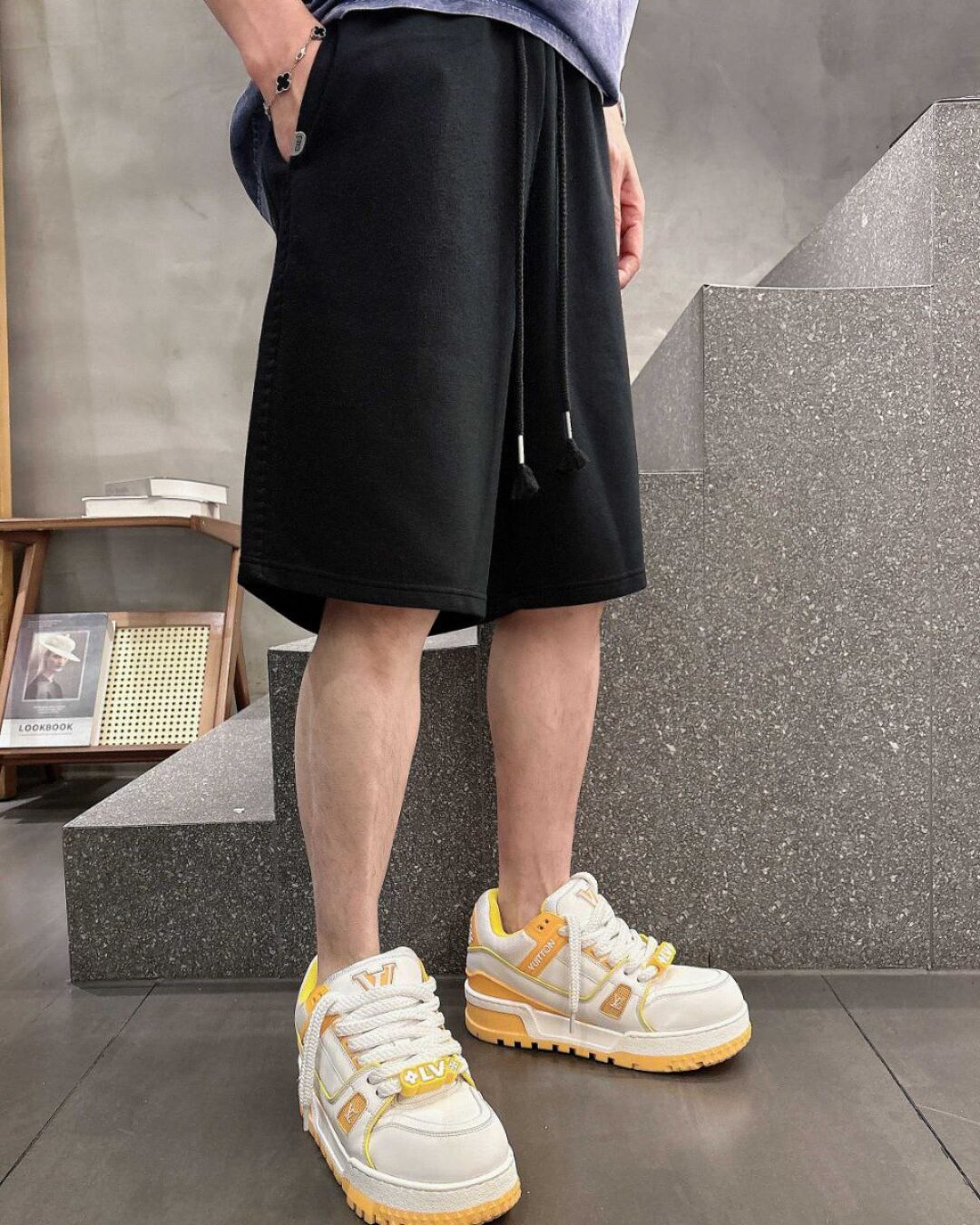 Шорты Balenciaga — изображение 3