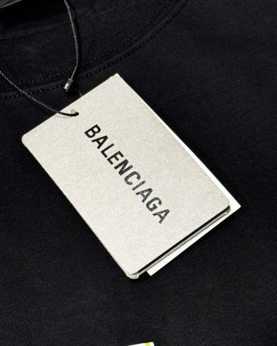 Футболка Balenciaga — изображение 9