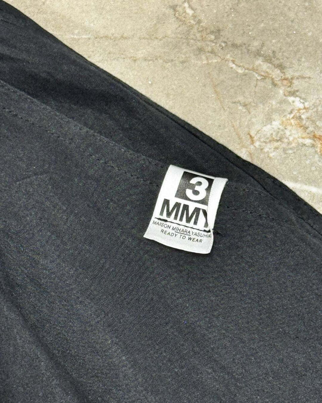 Штаны Maison Mihara — изображение 5