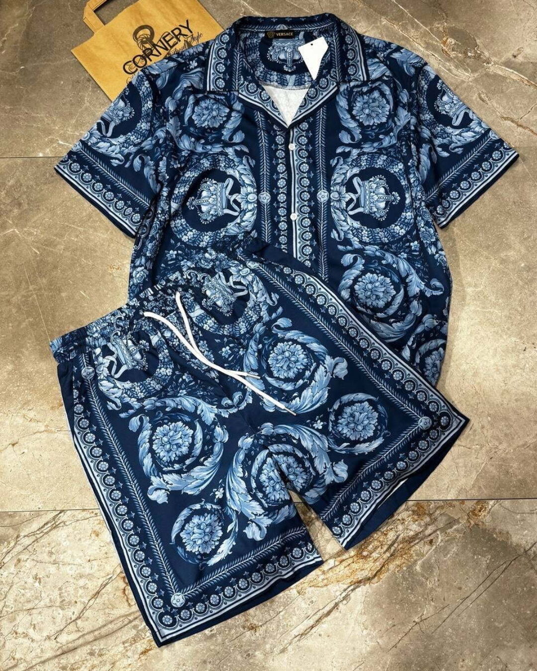 Костюм Versace — изображение 3