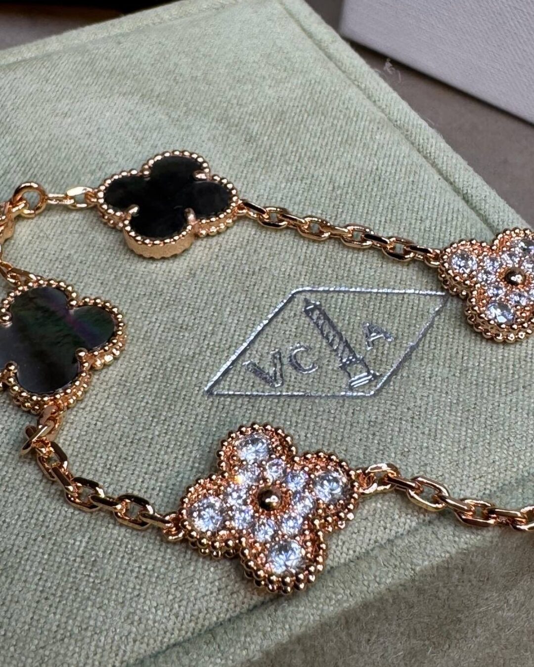 Браслет Van Cleef & Arpels Vintage Alhambra — изображение 8